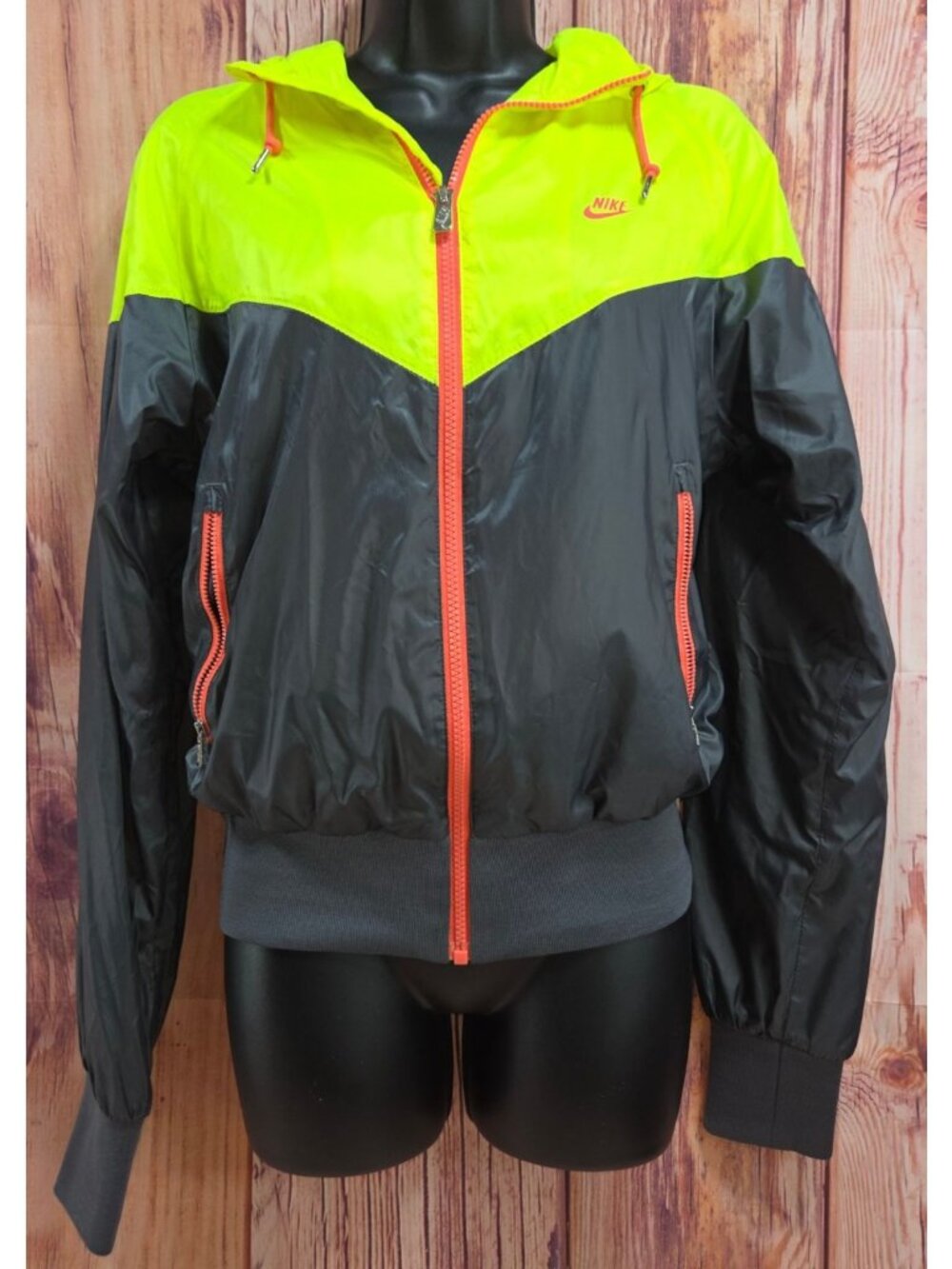Nike Sportswear Neon Yellow & Black Hooded Windbreaker Medium